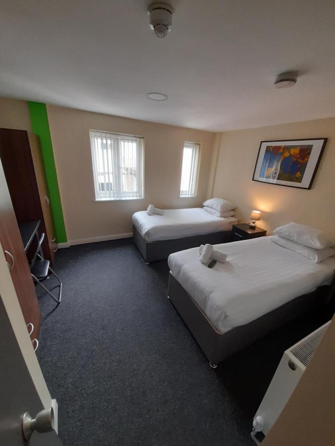 Lymedale Suites Studios & Aparthotel In Newcastle Under Lyme & Stoke Экстерьер фото